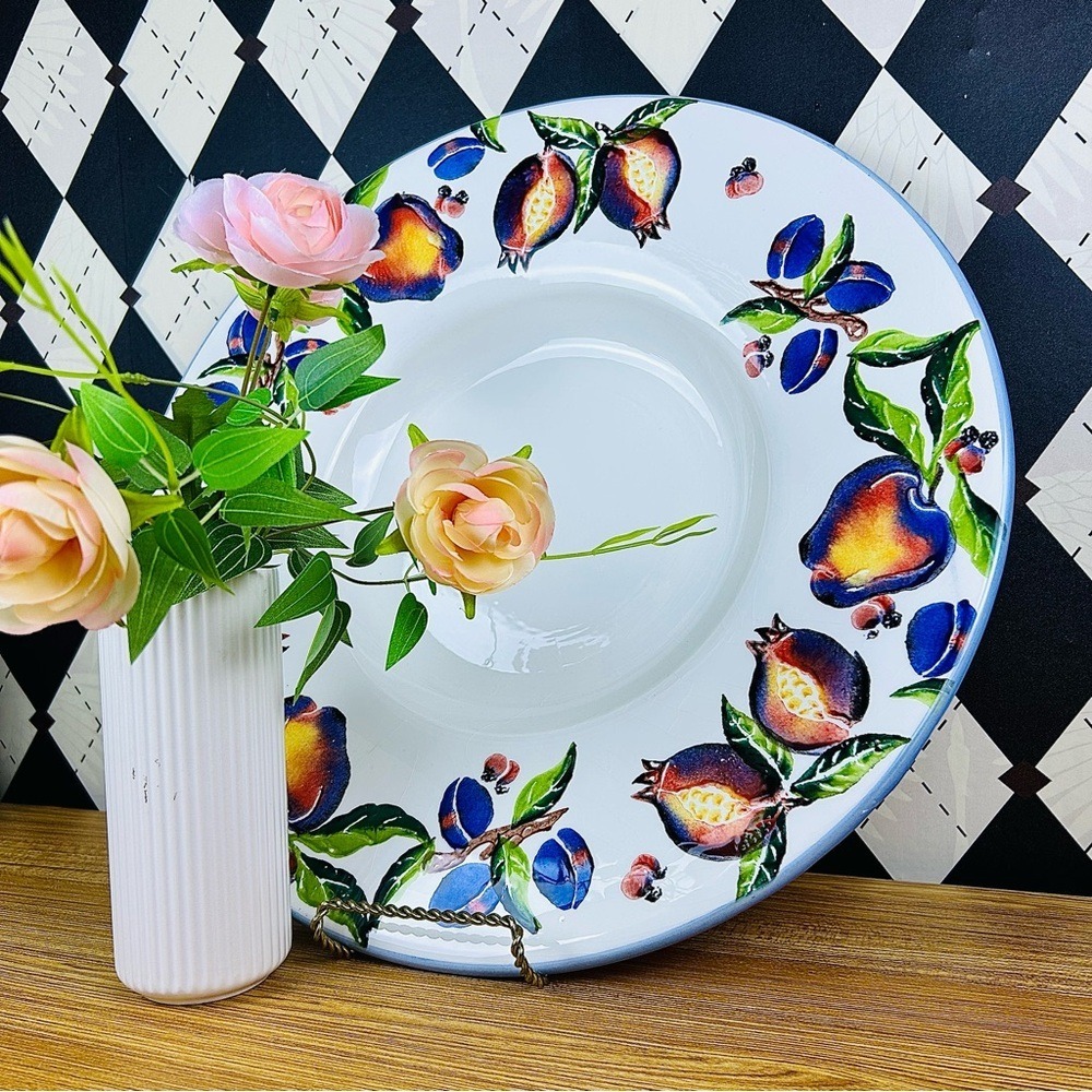 Oversized 18" Italy Exaggerated Rim Statement Serving BowlHand Painted Ceramic - Picture 6 of 9